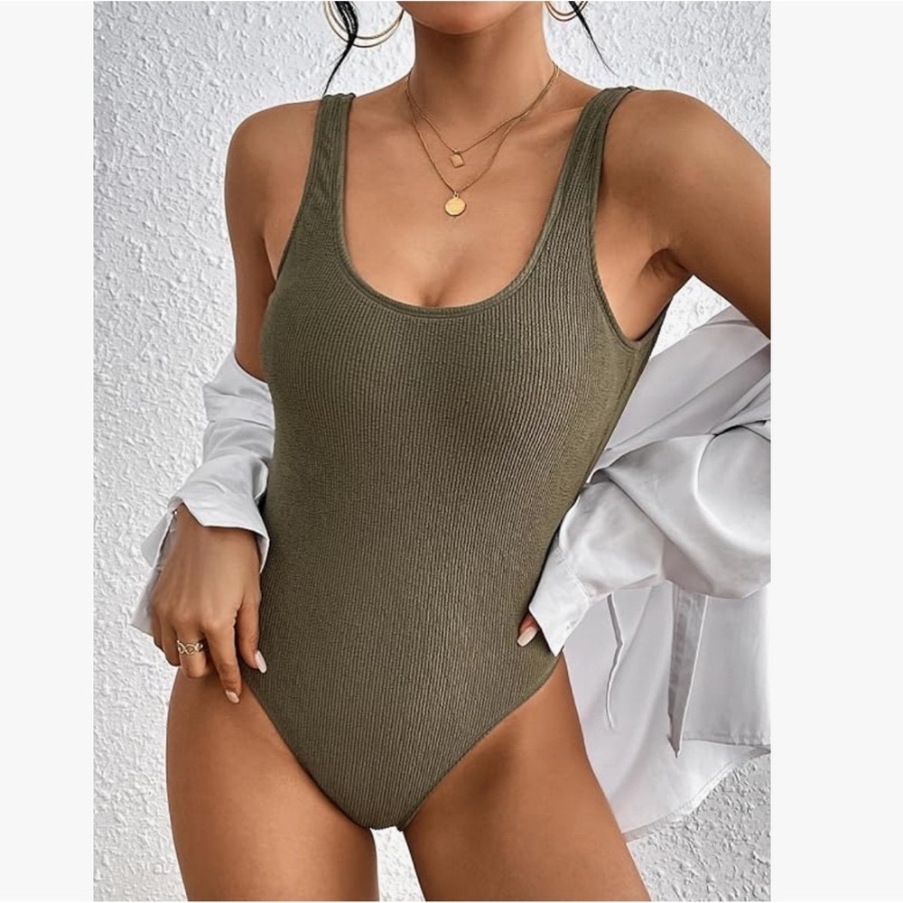 NWT DIXPERFECT Malibu Retro 80s/90s Inspired High Cut Low Back One Piece